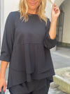 Gal pullover with a neckline in the front in two colors