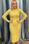 Long knitted dress with a turtleneck in three colors