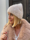 Cap with sequins in several colors