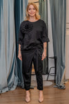 Cotton sweater with rolled sleeves and sewn detail in several colors