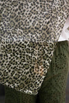 Šal z leopard vzorcem