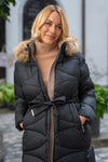 Dolga Prešita Bunda s pasom in kapuco v več barvah