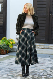  Karirasto Midi Krilo