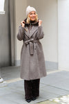 Dolg Plašč s pasom in podlogo v več barvah volnena mešanica