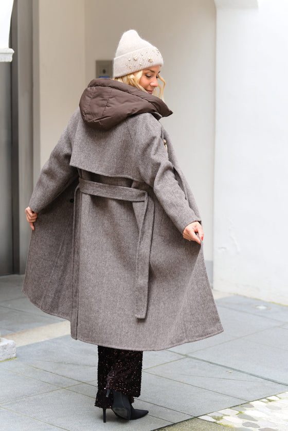 Dolg Plašč s pasom in podlogo v več barvah volnena mešanica