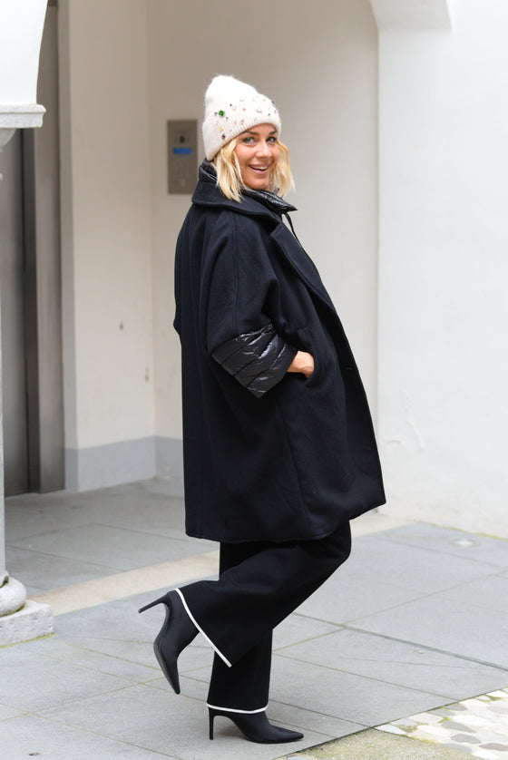 Plašč s podlogo v več barvah