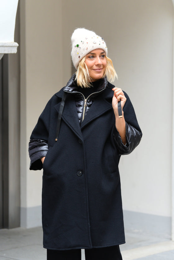 Plašč s podlogo v več barvah