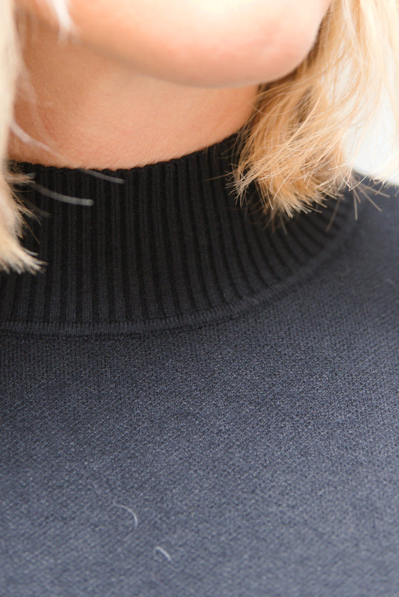 Pleten Komplet Hlače in Pulover v več barvah