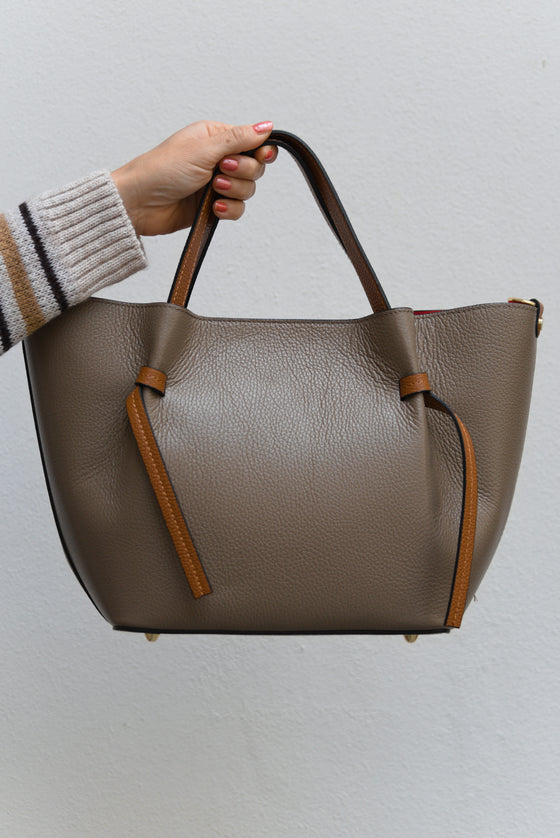 Usnjena Torba v več barvah