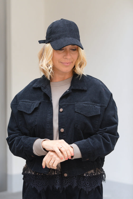 Žametna Jakna v več barvah