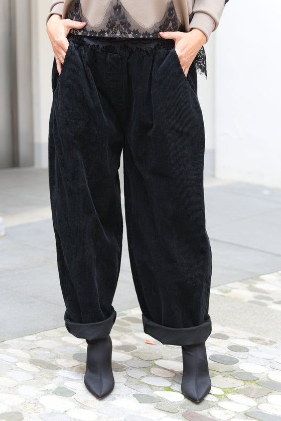 Žametne Hlače v več barvah