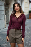 Langarmshirt mit Spitze in mehreren Farben