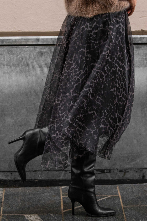 Krilo iz tila z živalskim vzorcem