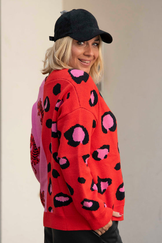 Pletena Jopica z gumbi