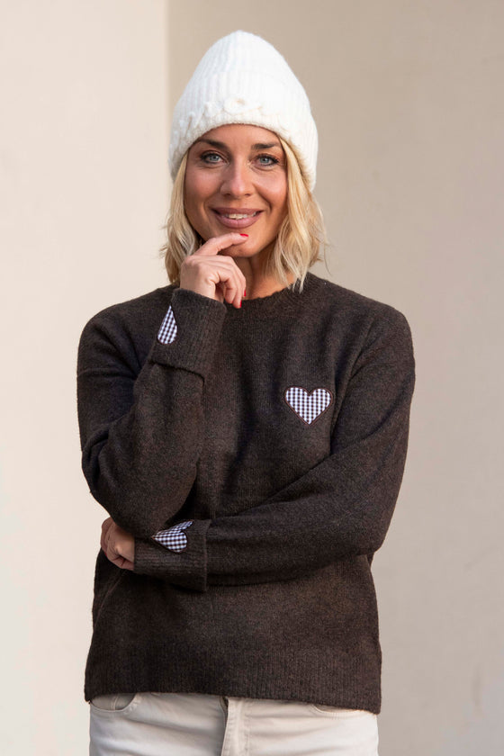 Pleten Pulover s srčkastimi detajli v več barvah