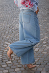 Svetle wide leg Jeans Hlače