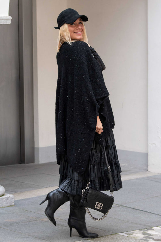 Črn Bleščeč Pončo