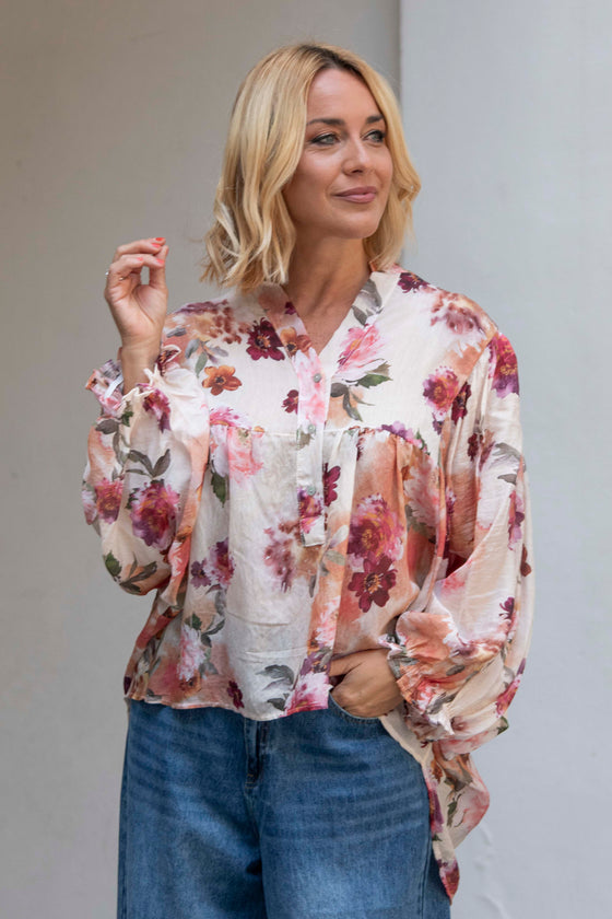 Bluza s cvetličnim potiskom
