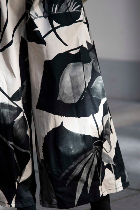 Hlače s potiskom Wendy Trendy