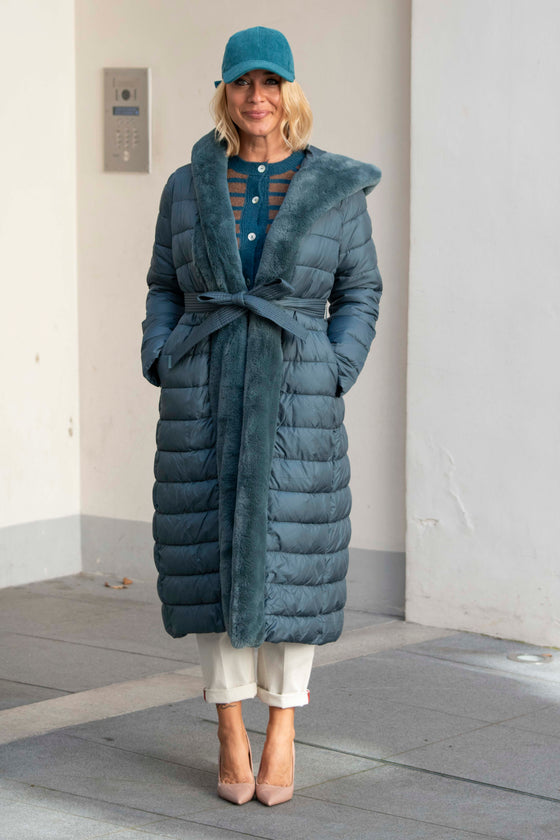 Padded jacket with tie belt in several colors